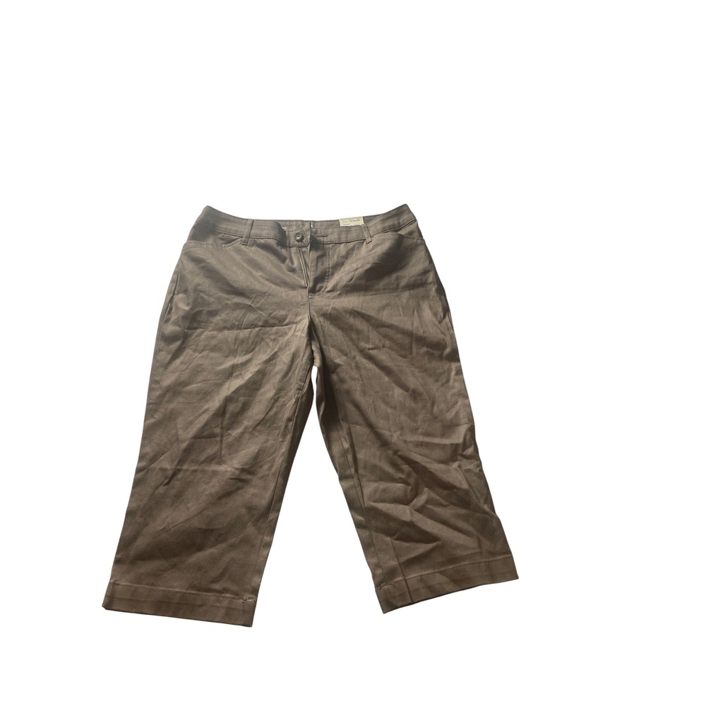 NWT St John's Bay Womens Brown Capri Pants Size 16 Mid Rise Easy Fit Stretch